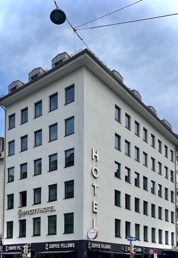Bayer's 3* Munich