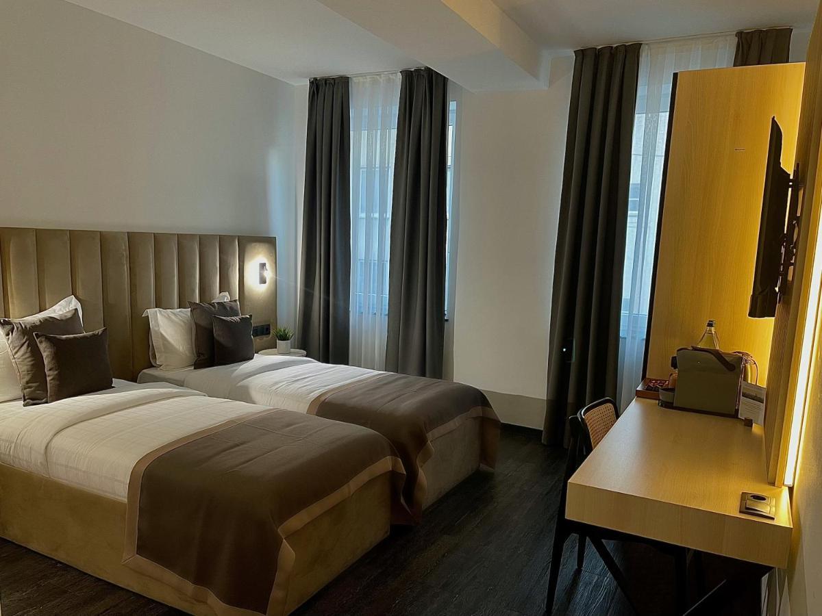 Bayer's Hotel 3*