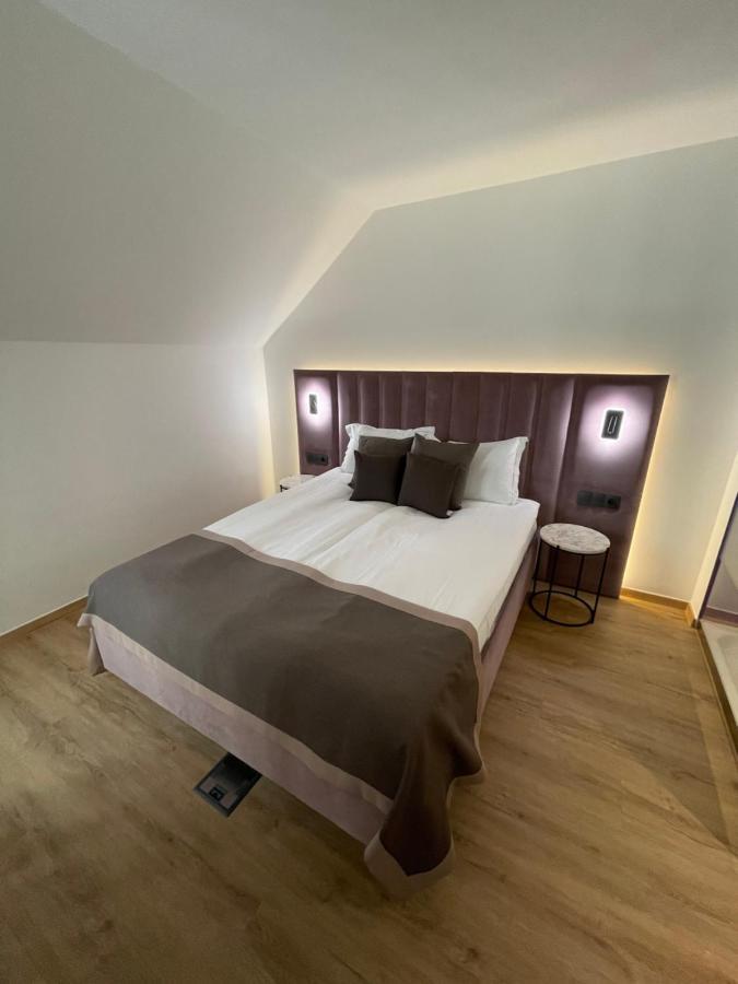 Bayer's Hotel 3*